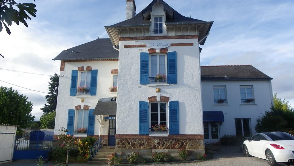 Hotel Restaurant Le Chalet Guéméné-Penfao Buitenkant foto